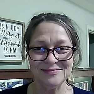 Meet your Posher, Terri lea